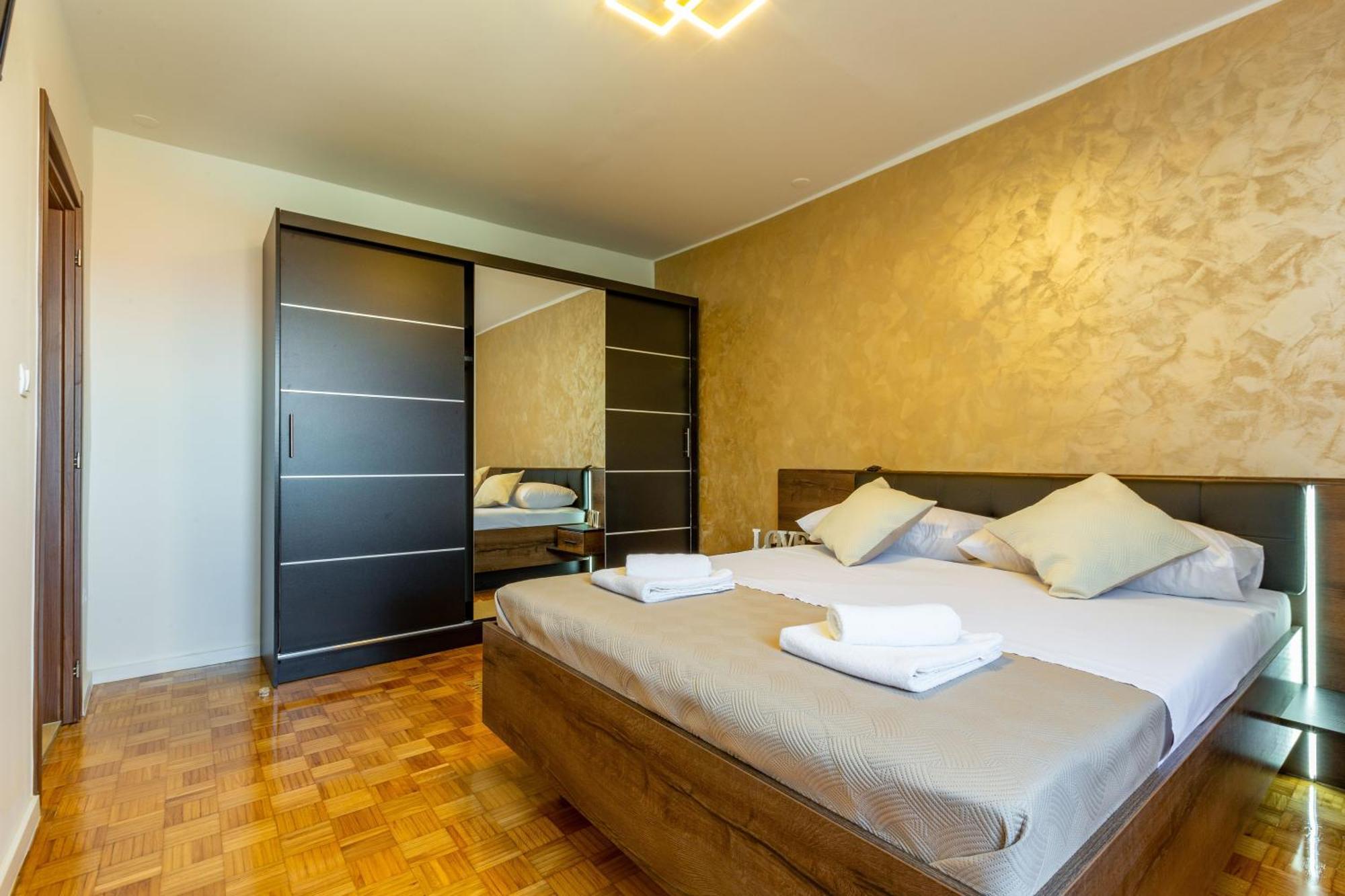 Apolon 2Bdr Apartment With Balcony Ζαντάρ Εξωτερικό φωτογραφία